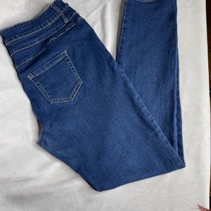 Woman highways jeans